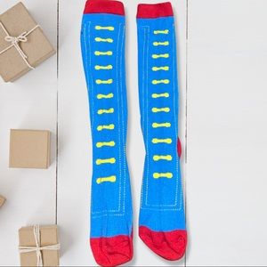 LAST CHANCE! Wonder Woman themed knee high socks!👸🏻 💫